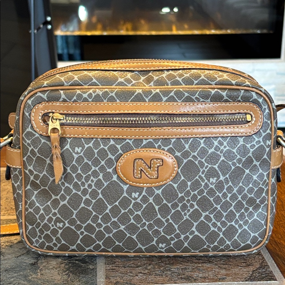 Vintage Nina Ricci Maroquinerie Sling Bag